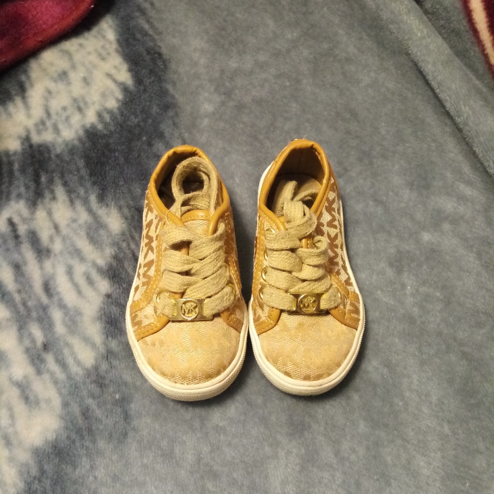 Infant/ toddler Michael Kors shoes